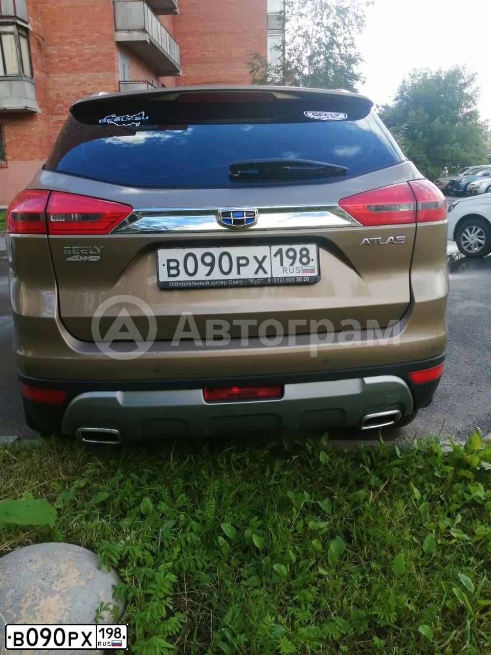 Фото автомобиля GEELY Y ATLAS, 2019 — госномер В090РХ198. Цвет: БЕЖЕВЫЙ