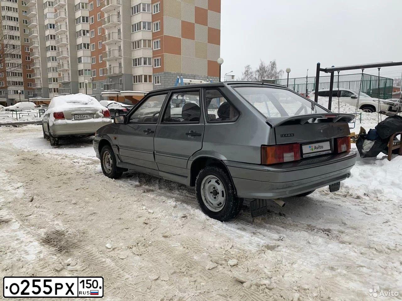 Фото автомобиля TOYOTA AVENSIS, 2004 — госномер О255РХ150. Цвет: ОЛИВКОВЫЙ СВЕТЛЫЙ