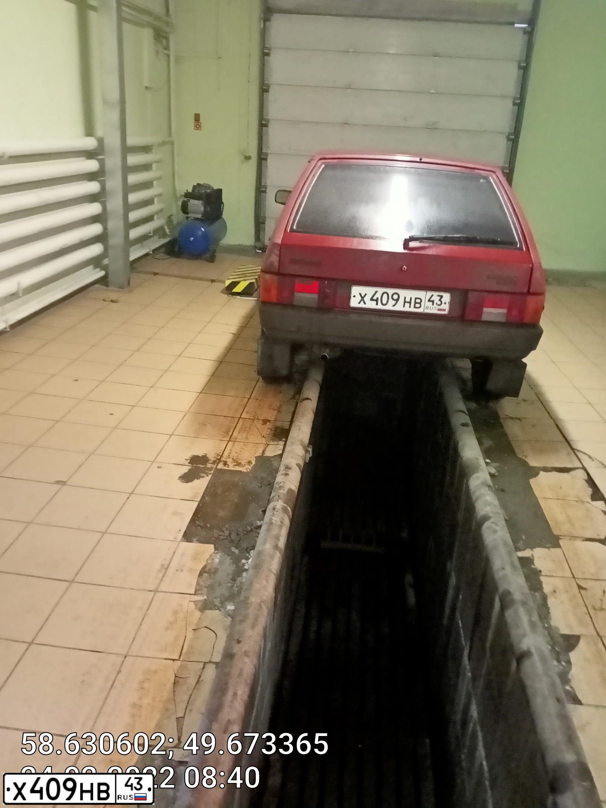 Фото автомобиля ВАЗ 21093, 1998 — госномер В286РХ43. Цвет: ТЕМНО-КРАСНЫЙ