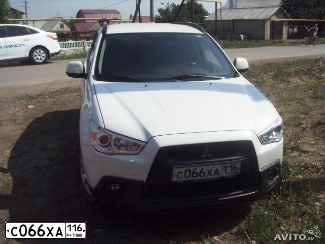 Фото автомобиля MITSUBISHI ASX, 2010 — госномер Х421ЕО116. Цвет: БЕЛЫЙ
