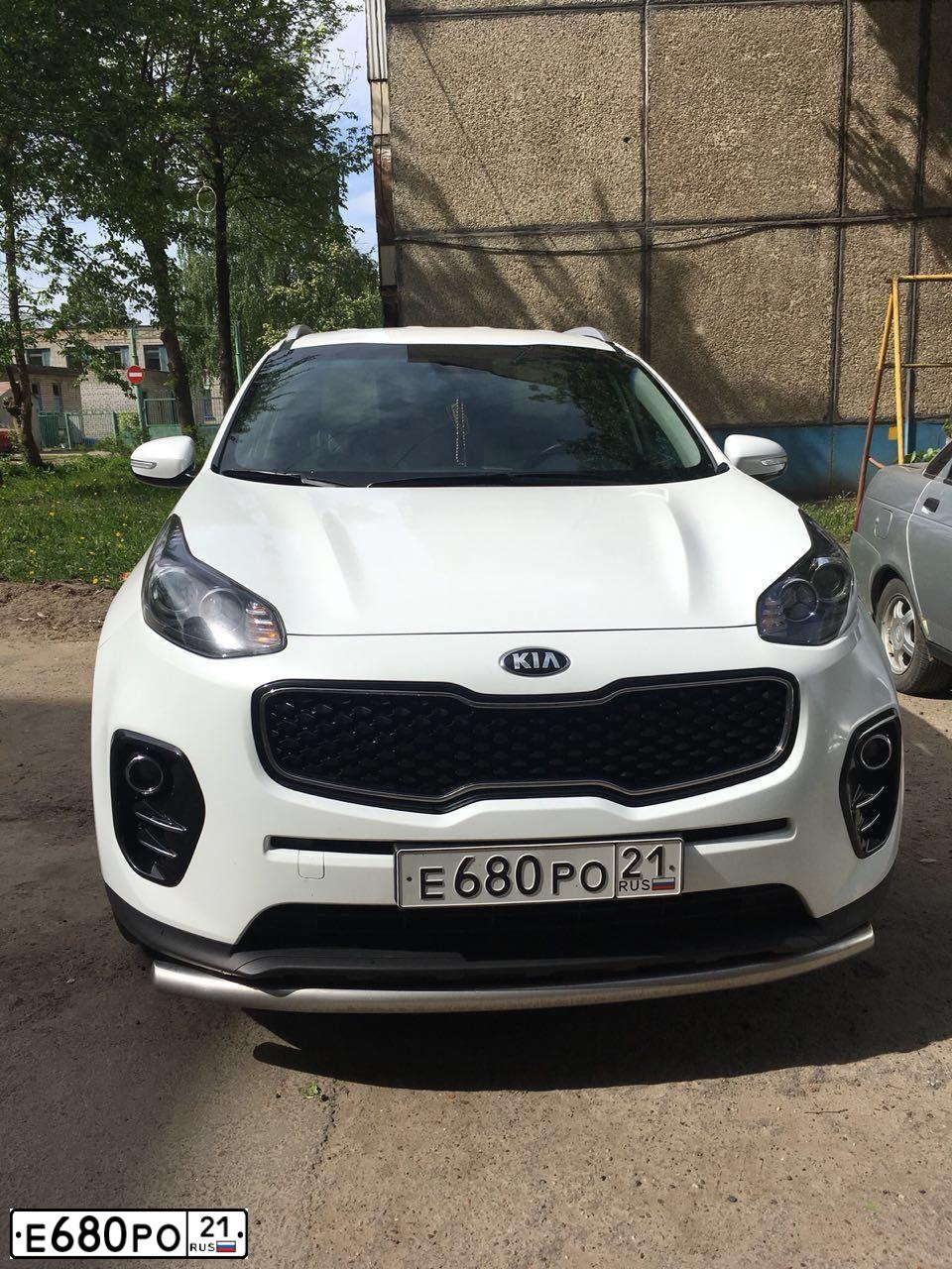 Фото автомобиля KIA SPORTAGE, 2016 — госномер Е680РО21. Цвет: Белый