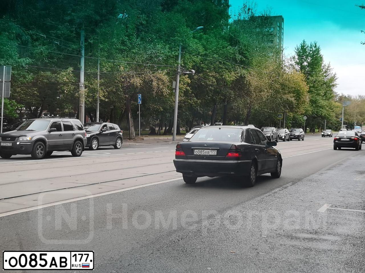 Фото автомобиля MERCEDES C-KLASSE, 1998 — госномер О085АВ177. Цвет: СИНИЙ
