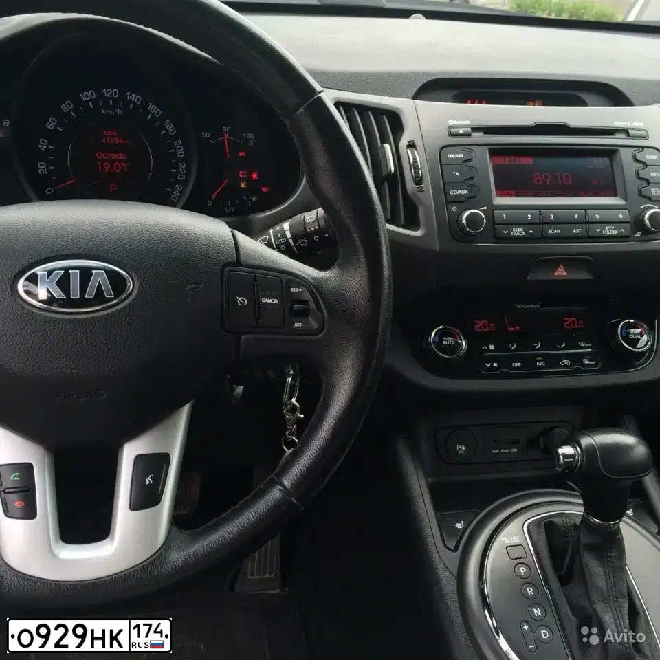 Фото автомобиля KIA SPORTAGE, 2013 — госномер О333ВО174. Цвет: КОРИЧНЕВЫЙ