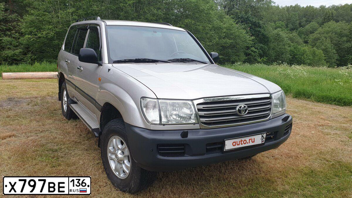 Фото автомобиля TOYOTA LANDCRUISER, 2004 — госномер Н212НН36. Цвет: Серебристый