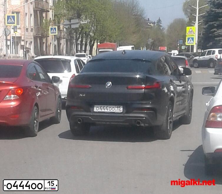 Фото автомобиля MERCEDES S-KLASSE, 2007 — госномер О444ОО15. Цвет: ЧЕРНЫЙ