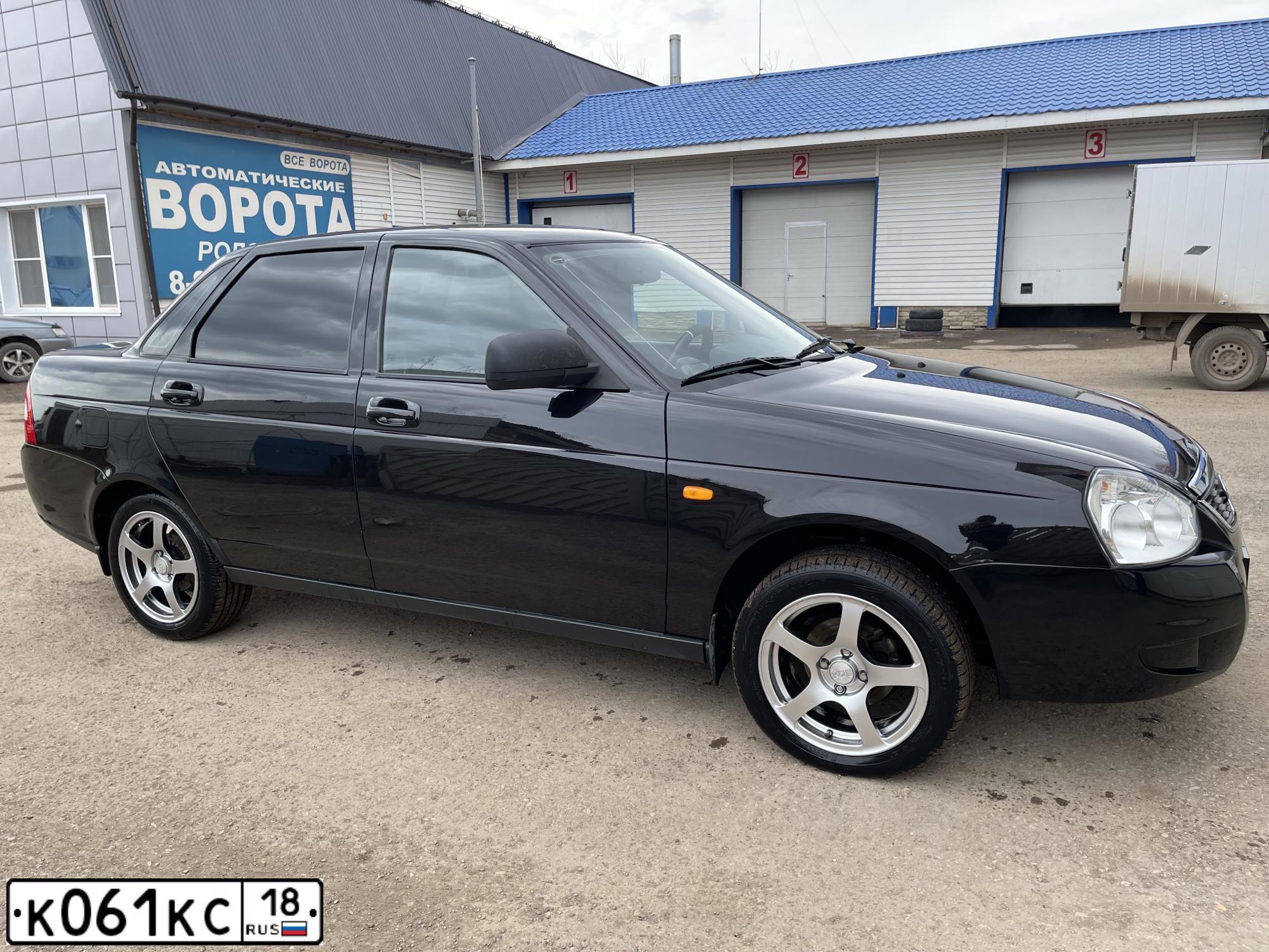Фото автомобиля LADA 2170 PRIORA, 2018 — госномер М413ОХ763. Цвет: ЧЕРНЫЙ