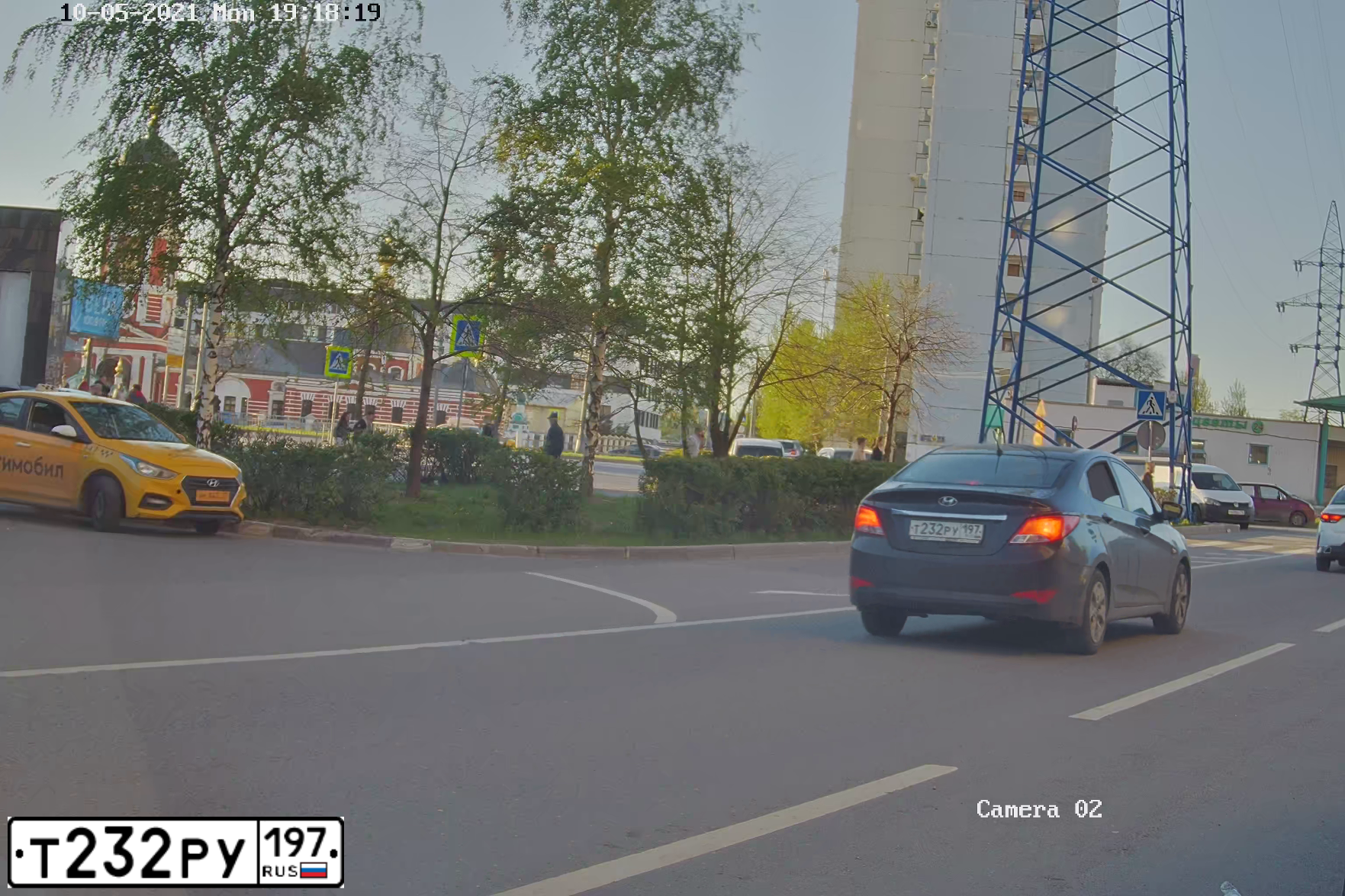 Фото автомобиля HYUNDAI SOLARIS, 2015 — госномер Т115СУ152. Цвет: ЧЕРНЫЙ