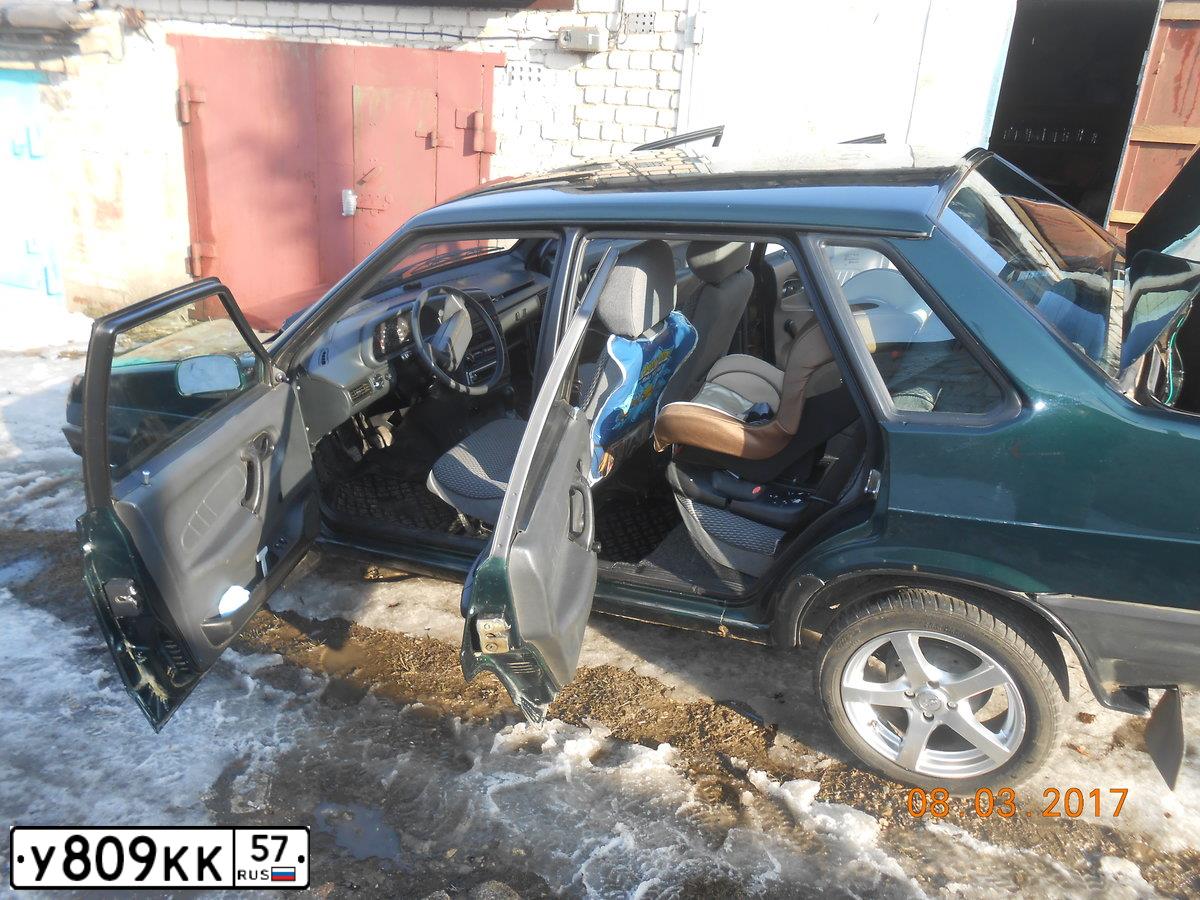 Фото автомобиля LADA 2109 SAMARA, 2004 — госномер А466ВА57. Цвет: ЗЕЛЕНЫЙ