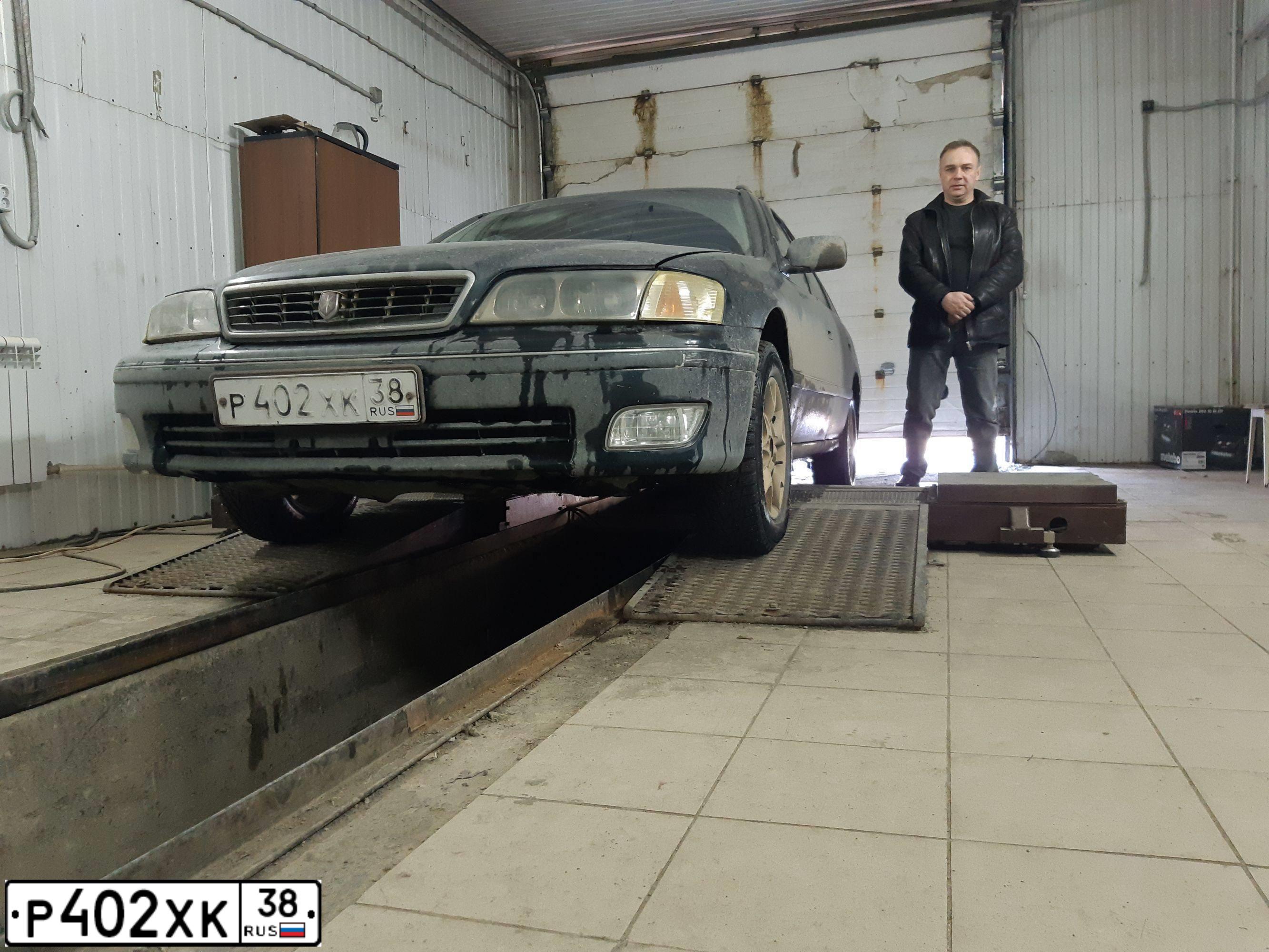 Фото автомобиля TOYOTA MARK II, 1999 — госномер Н187ЕО70