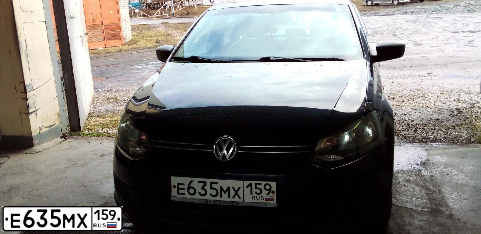 Фото автомобиля VOLKSWAGEN POLO, 2013 — госномер В741СТ43