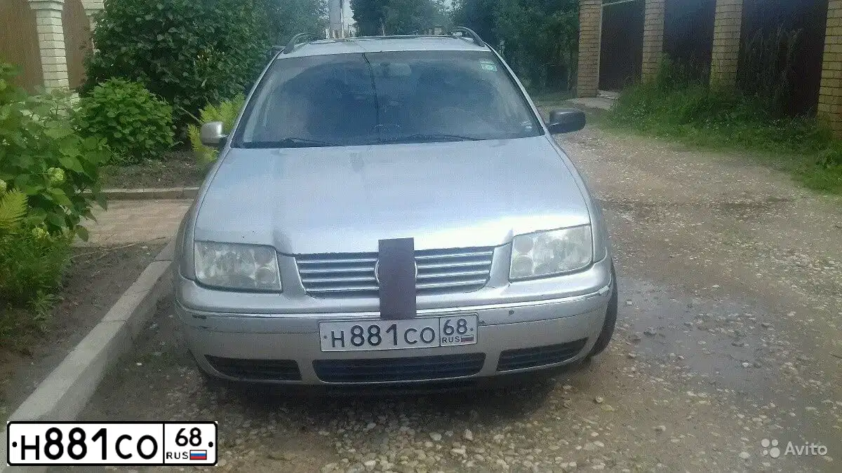 Фото автомобиля VOLKSWAGEN BORA, 2000 — госномер М458ЕУ164. Цвет: СЕРЕБРИСТЫЙ
