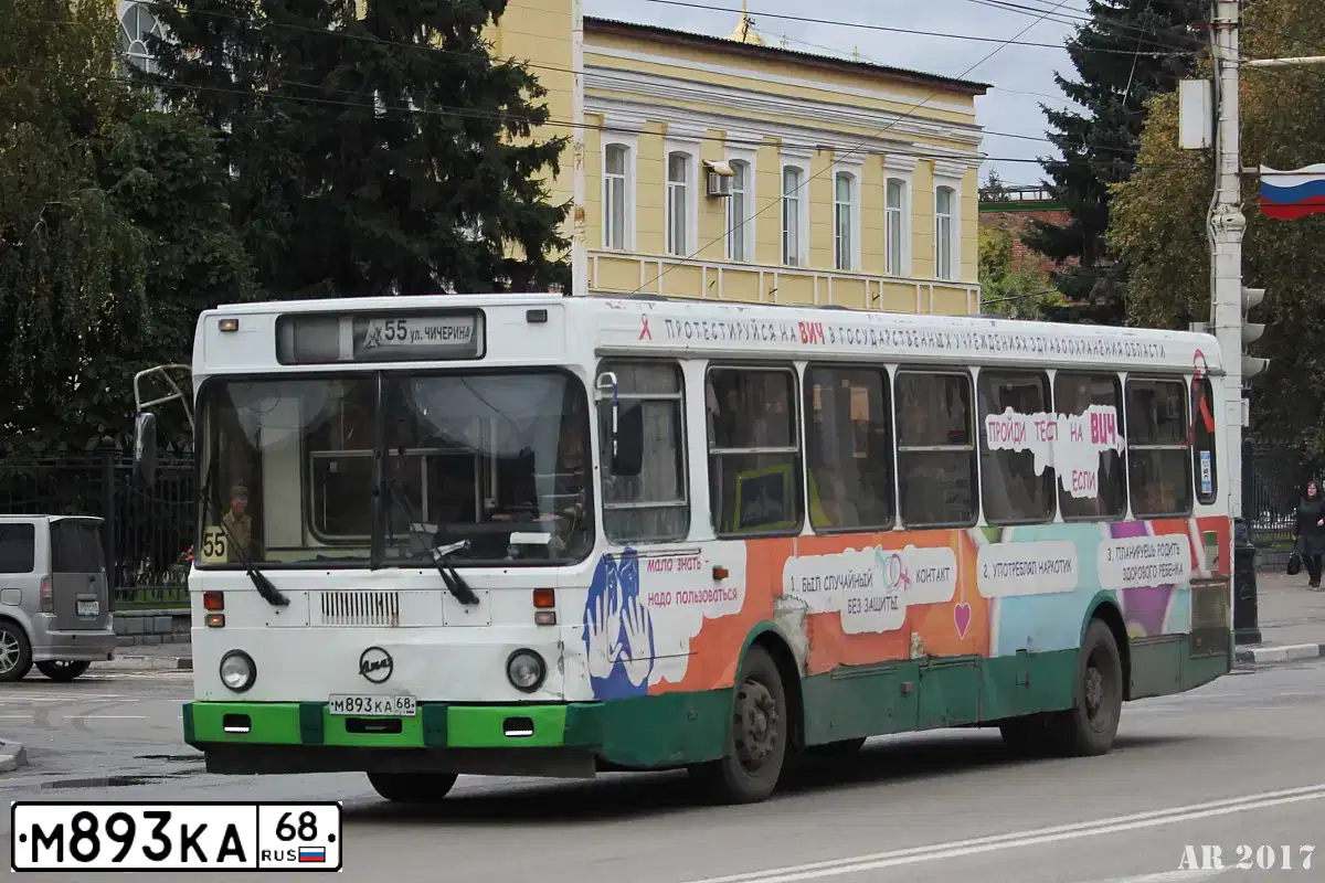 Фото автомобиля LADA 2170 PRIORA, 2013 — госномер Н891МР68. Цвет: СЕРЕБРИСТО-ТЕМНО-СЕРЫЙ