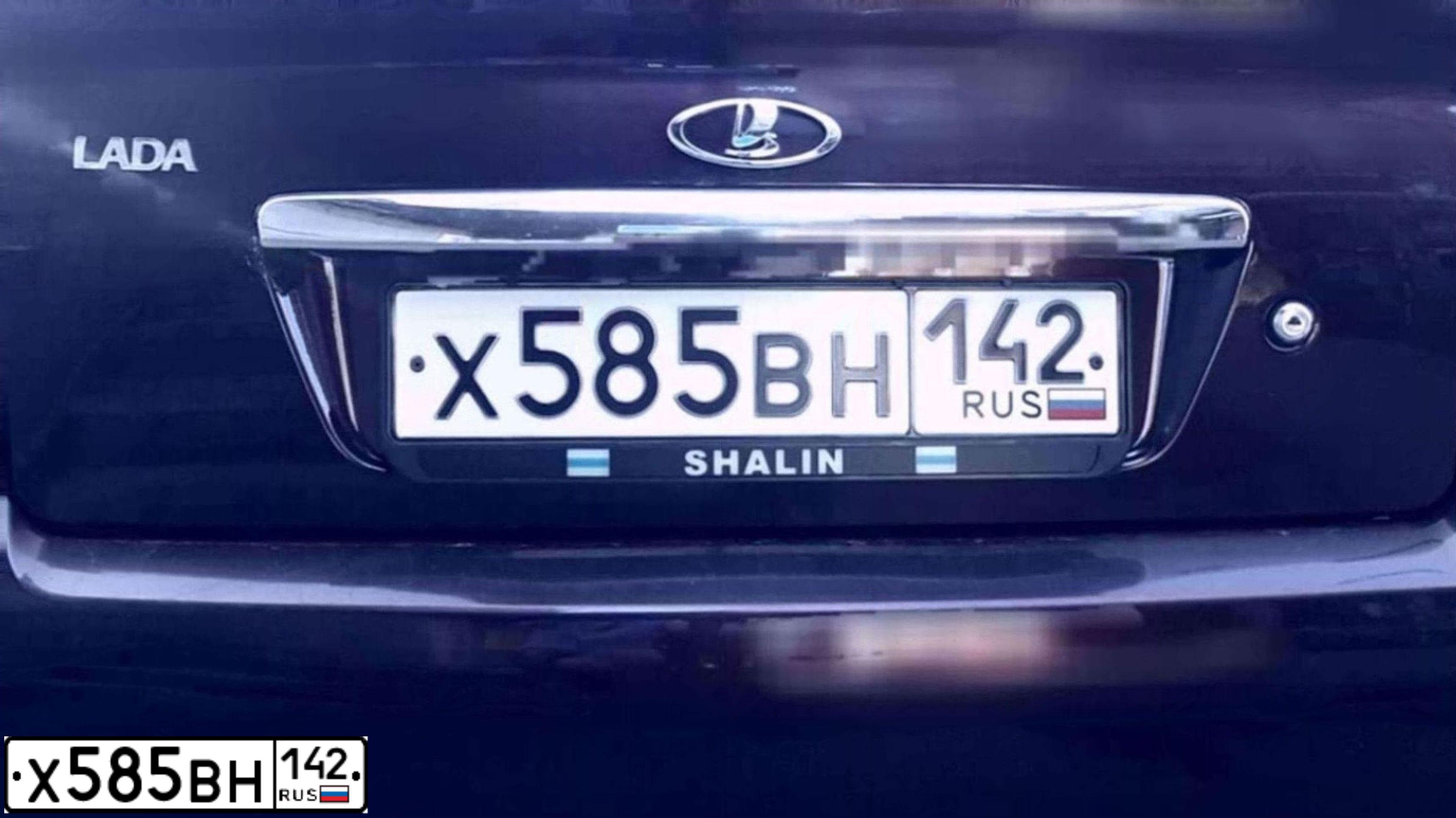 Фото автомобиля LADA 2172 PRIORA, 2012 — госномер Х585ВН142. Цвет: ТЕМНО-ВИШНЕВЫЙ