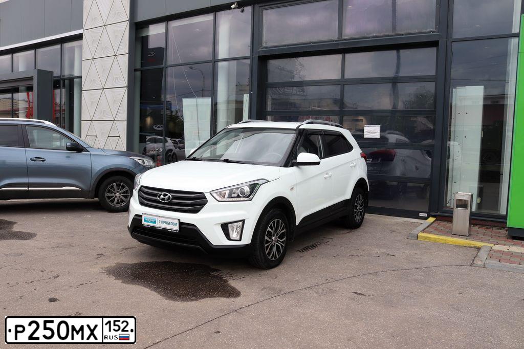 Фото автомобиля HYUNDAI CRETA, 2018 — госномер Р250МХ152. Цвет: БЕЛЫЙ