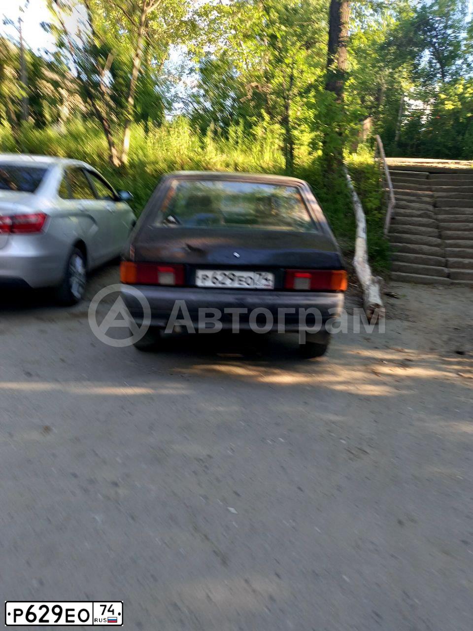 Фото автомобиля AZLK MOSKWITSCH 2141, 1999 — госномер Р629ЕО74. Цвет: ТЕМНО-КОРИЧНЕВЫЙ