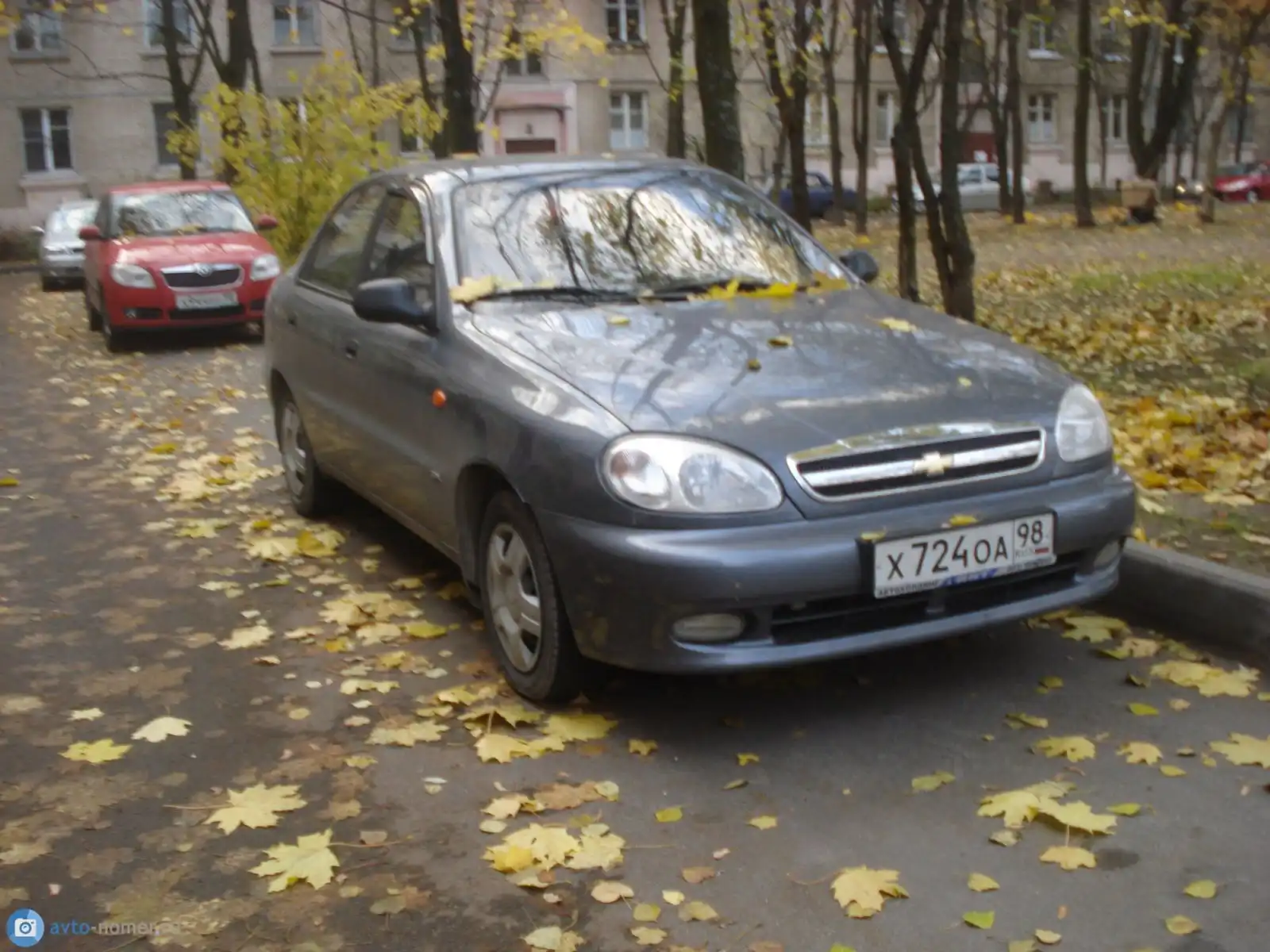 Фото автомобиля CHEVROLET LANOS, 2008 — госномер У948ЕА198. Цвет: СЕРЫЙ