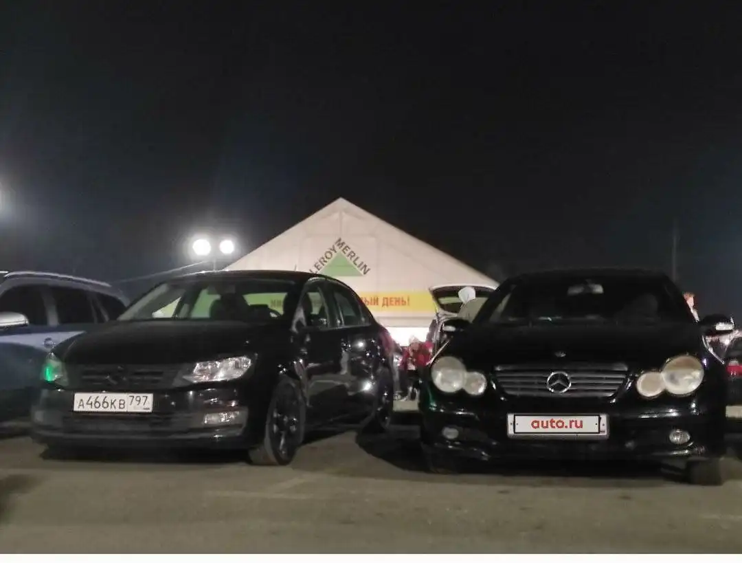 Фото автомобиля VOLKSWAGEN POLO, 2019 — госномер А466КВ797. Цвет: ЧЕРНЫЙ