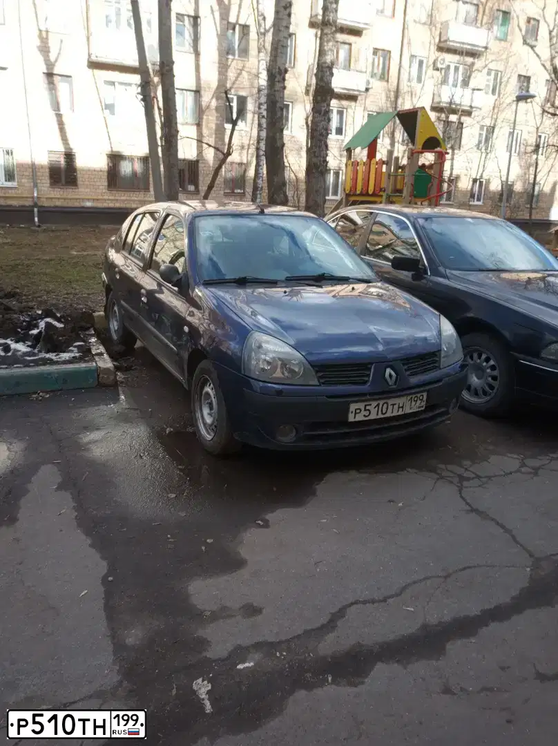 Фото автомобиля RENAULT SYMBOL, 2006 — госномер Р510ТН199. Цвет: СИНИЙ