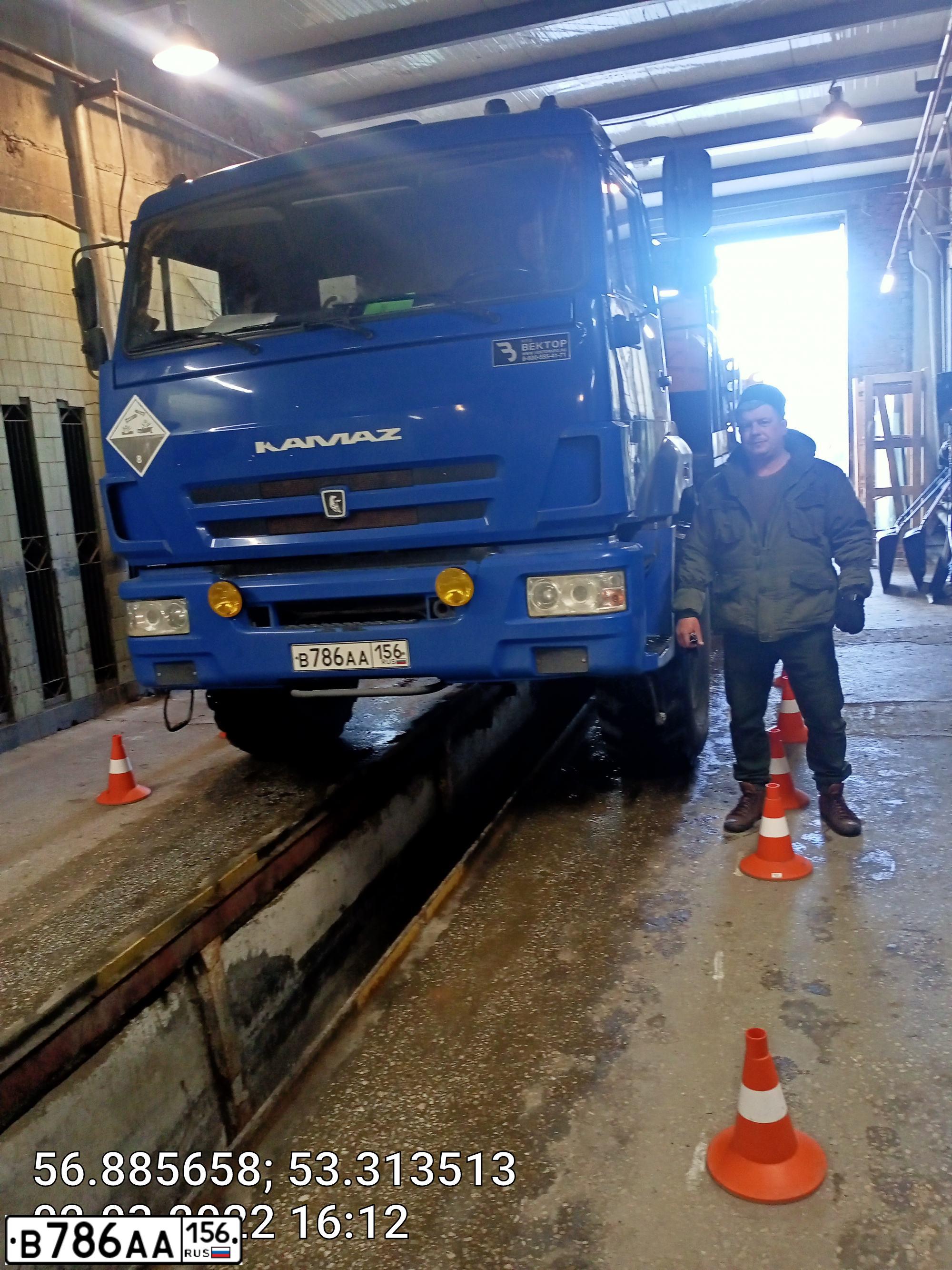 Фото автомобиля KAMAZ Z 43118 6X6, 2016 — госномер С792МТ18. Цвет: синий