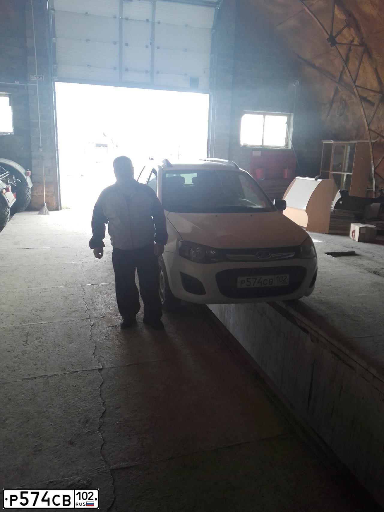 Фото автомобиля LADA 2194 KALINA, 2014 — госномер Р574СВ102. Цвет: БЕЛЫЙ