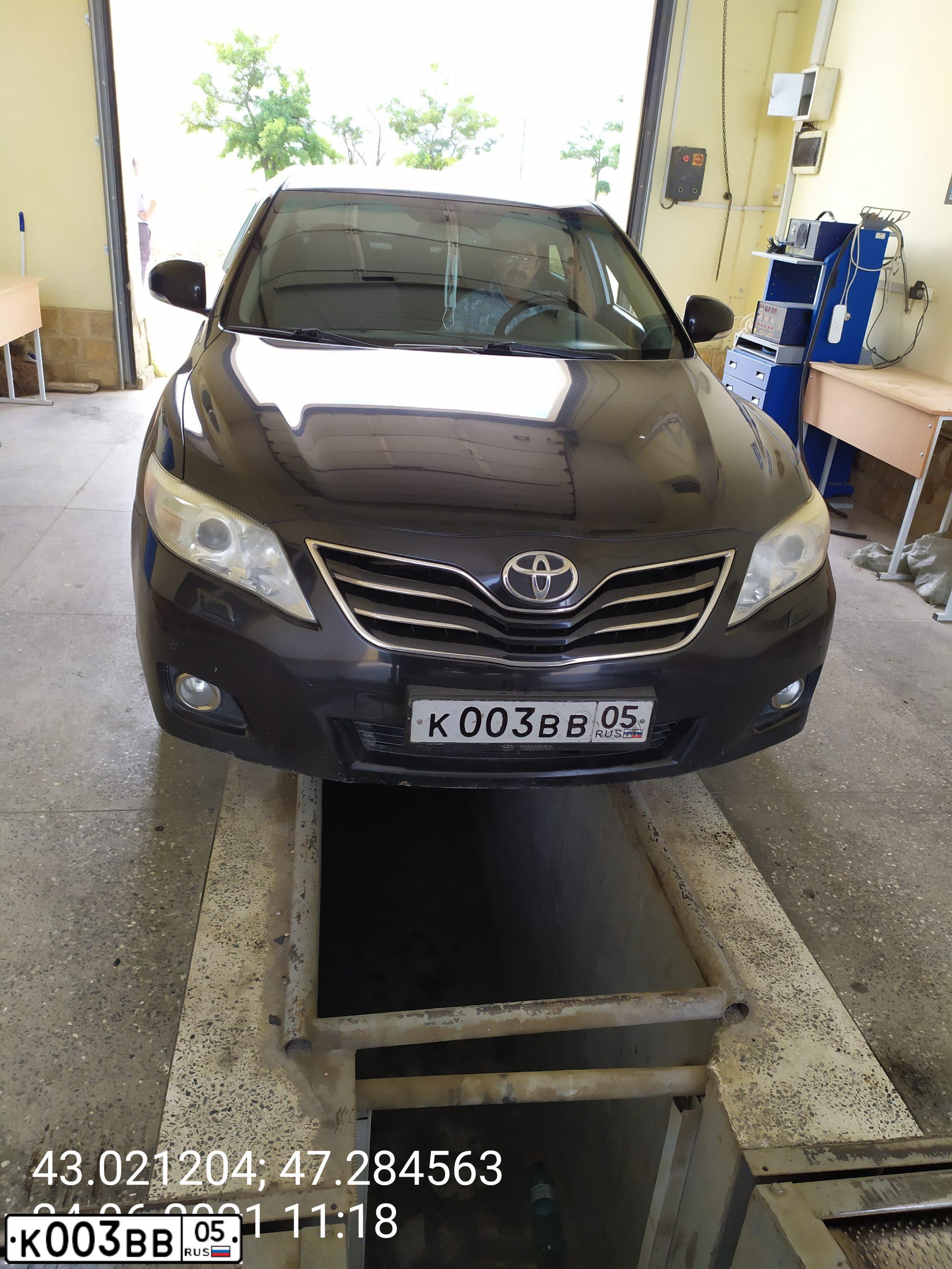Фото автомобиля HYUNDAI SONATA, 2008 — госномер В854ЕС82. Цвет: Серебристый