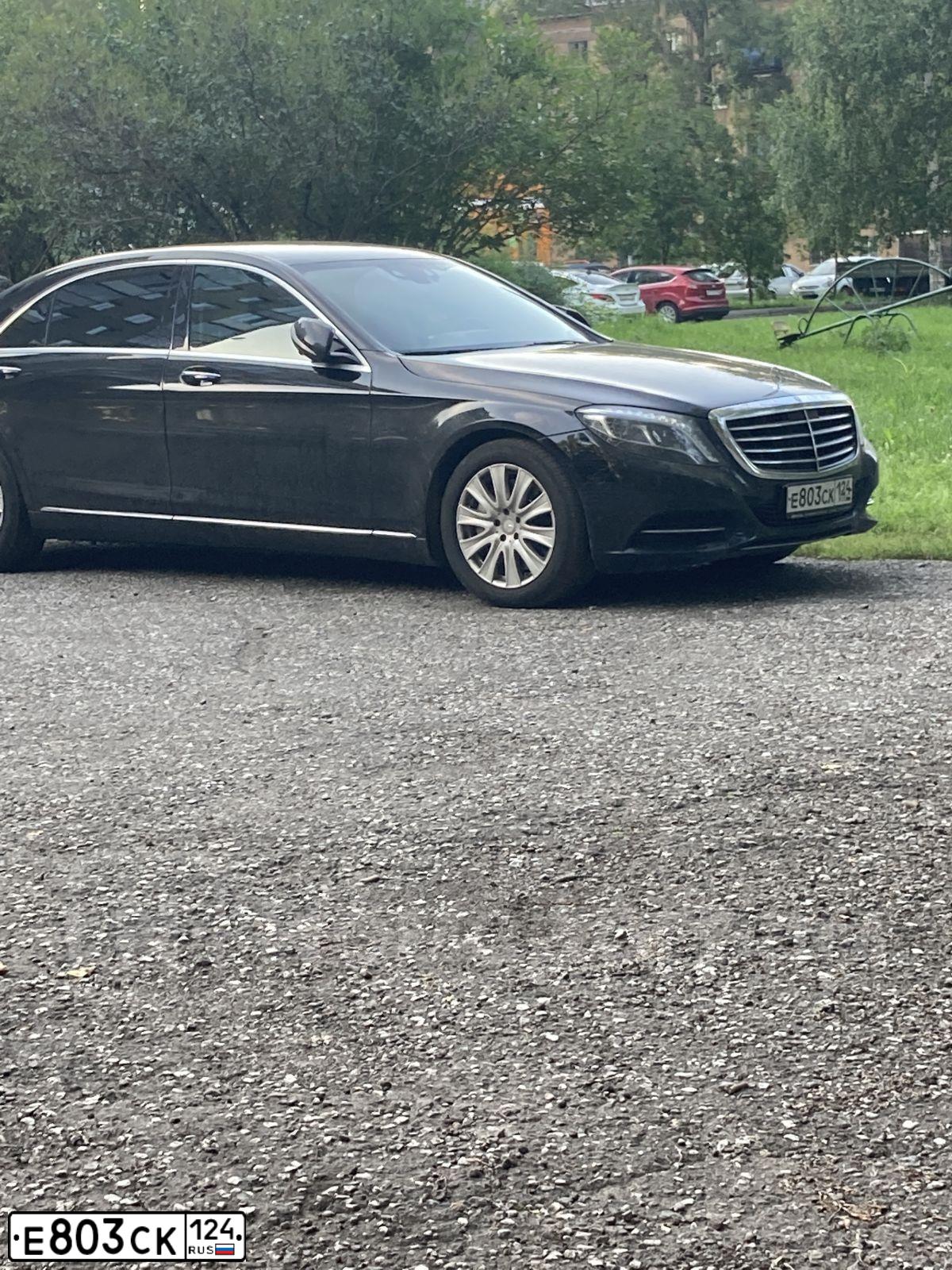 Фото автомобиля MERCEDES S-KLASSE, 2015 — госномер М482НН142. Цвет: ЧЕРНЫЙ