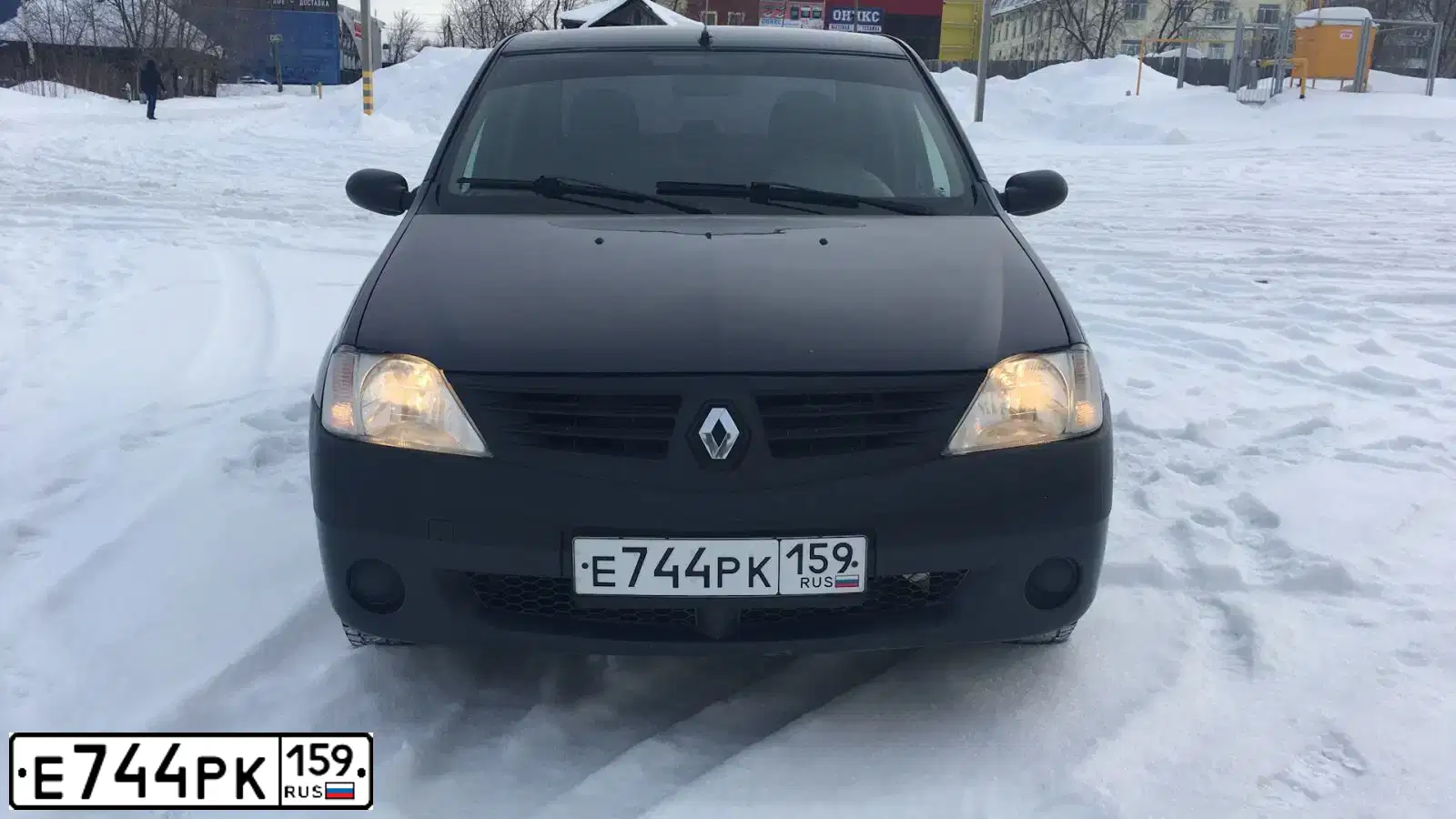 Фото автомобиля RENAULT LOGAN, 2007 — госномер Е744РК159. Цвет: ТЕМНО-СЕРЫЙ