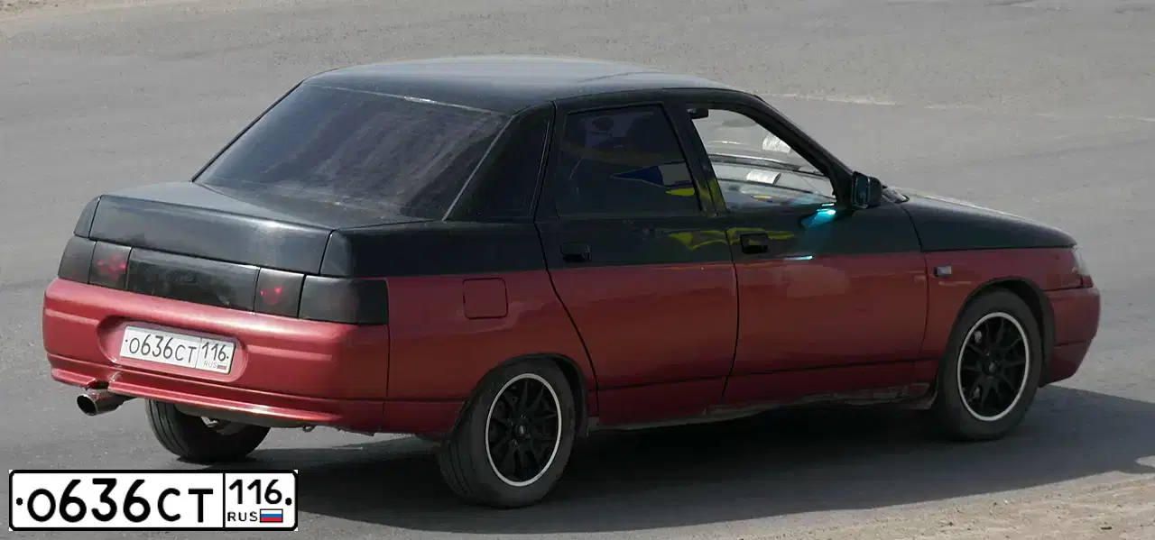 Фото автомобиля LADA 2110, 2001 — госномер О636СТ116. Цвет: КРАСНЫЙ
