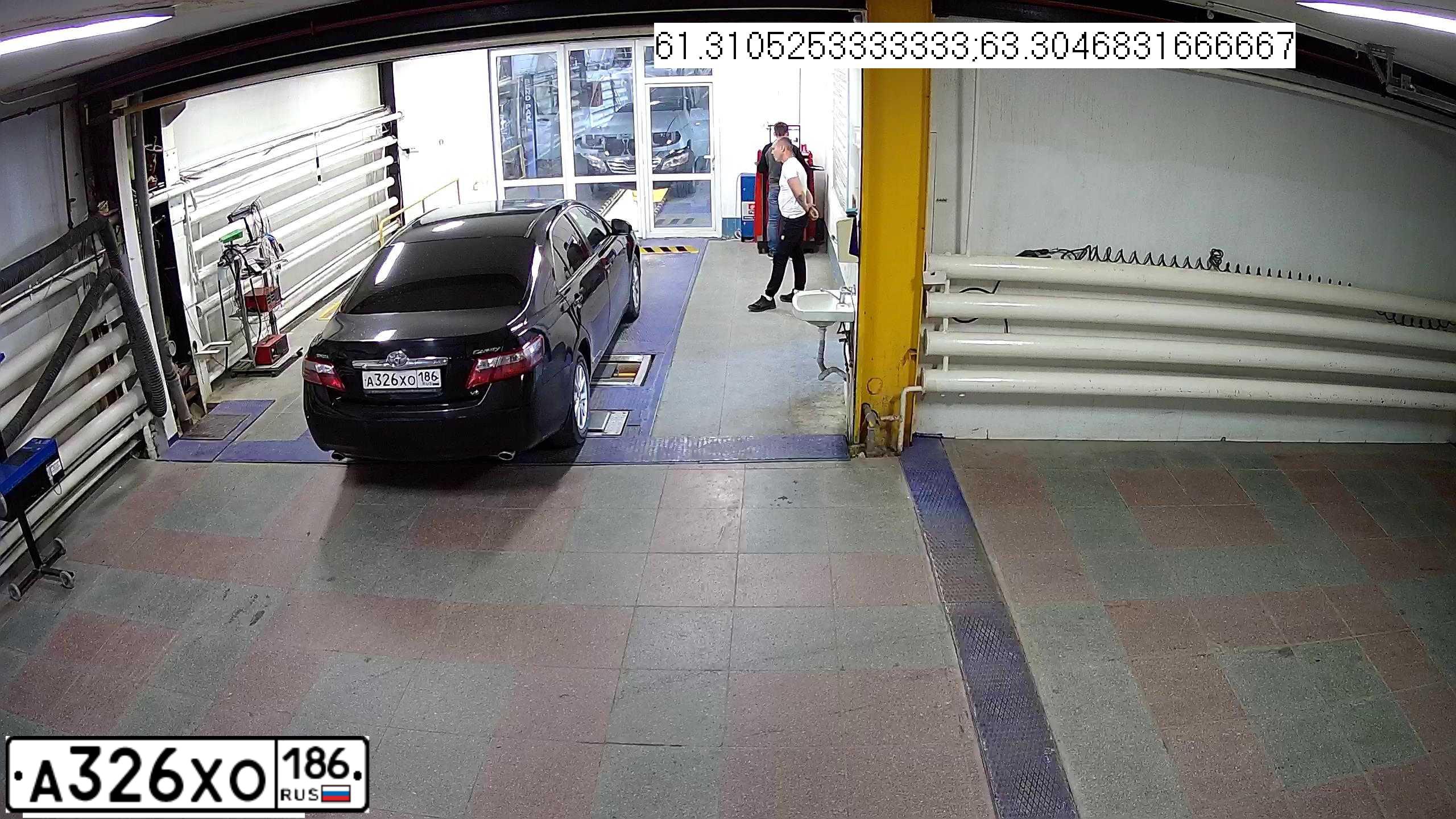Фото автомобиля TOYOTA CAMRY, 2010 — госномер Н619НН52. Цвет: ЧЕРНЫЙ
