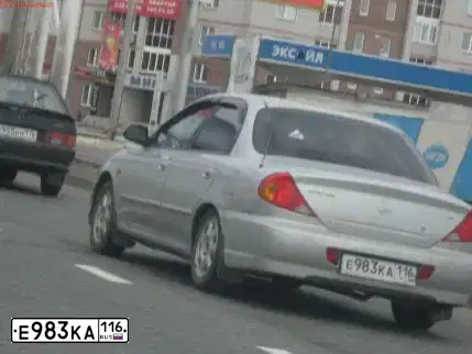 Фото автомобиля KIA SPECTRA, 2007 — госномер Е983КА116. Цвет: -