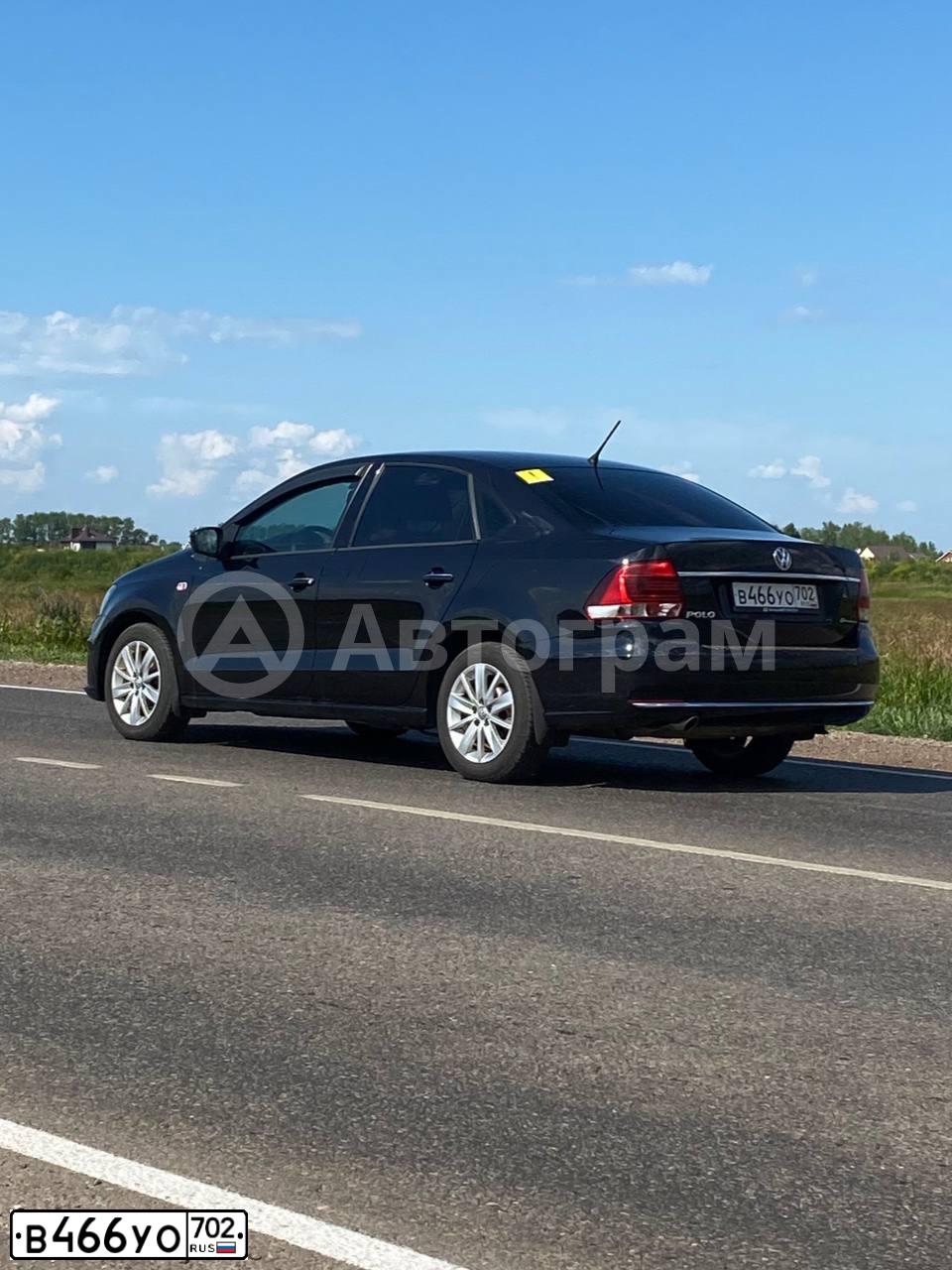 Фото автомобиля VOLKSWAGEN POLO, 2016 — госномер О333ХР102. Цвет: ЧЕРНЫЙ