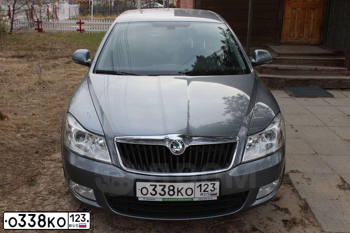 Фото автомобиля SKODA OCTAVIA, 2012 — госномер О338КО123. Цвет: СЕРЫЙ