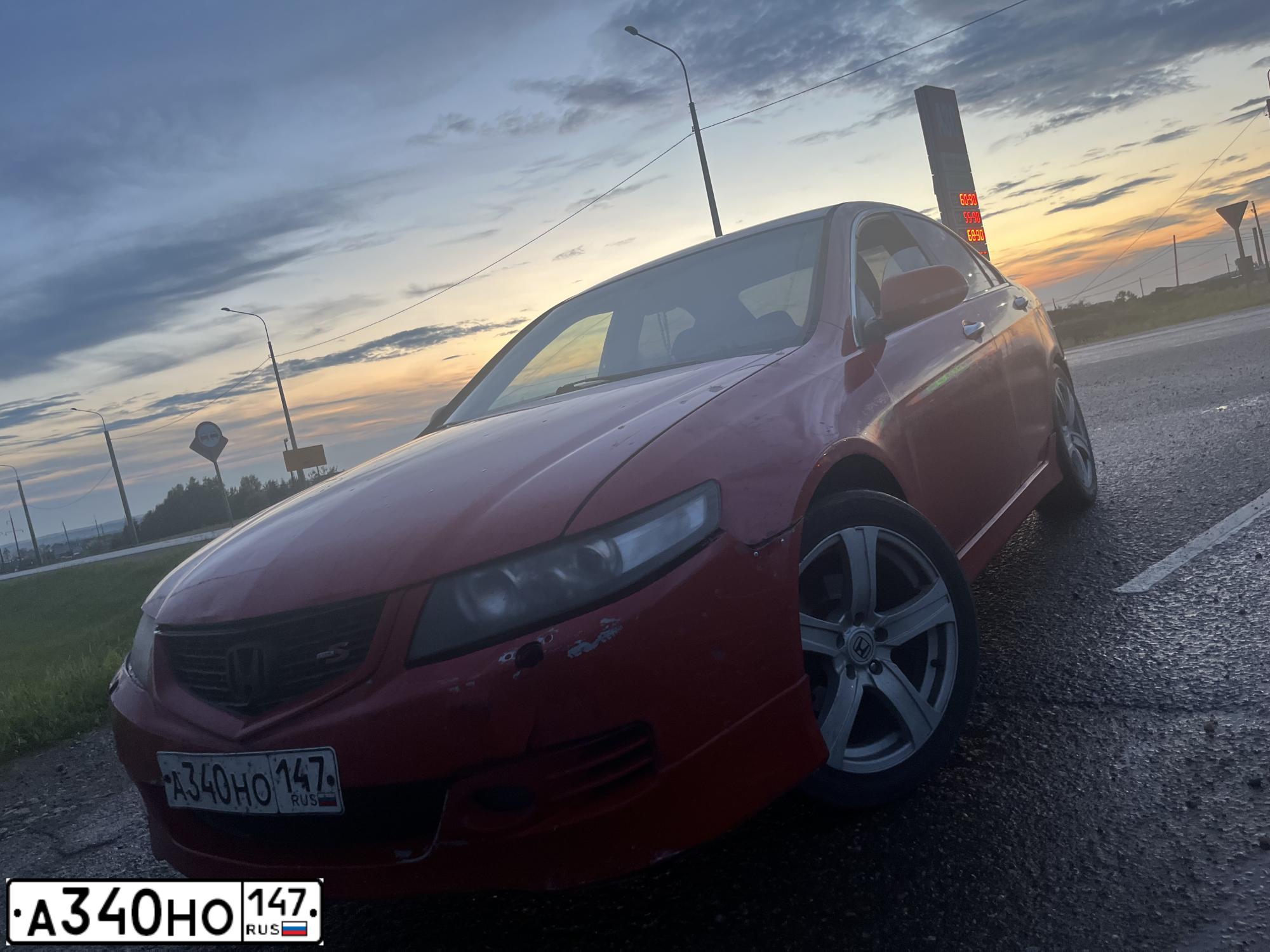 Фото автомобиля HONDA ACCORD, 2006 — госномер А340НО147. Цвет: Красный