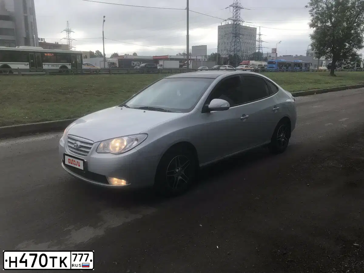 Фото автомобиля HYUNDAI ELANTRA, 2011 — госномер Н470ТК777. Цвет: СЕРЕБРИСТЫЙ