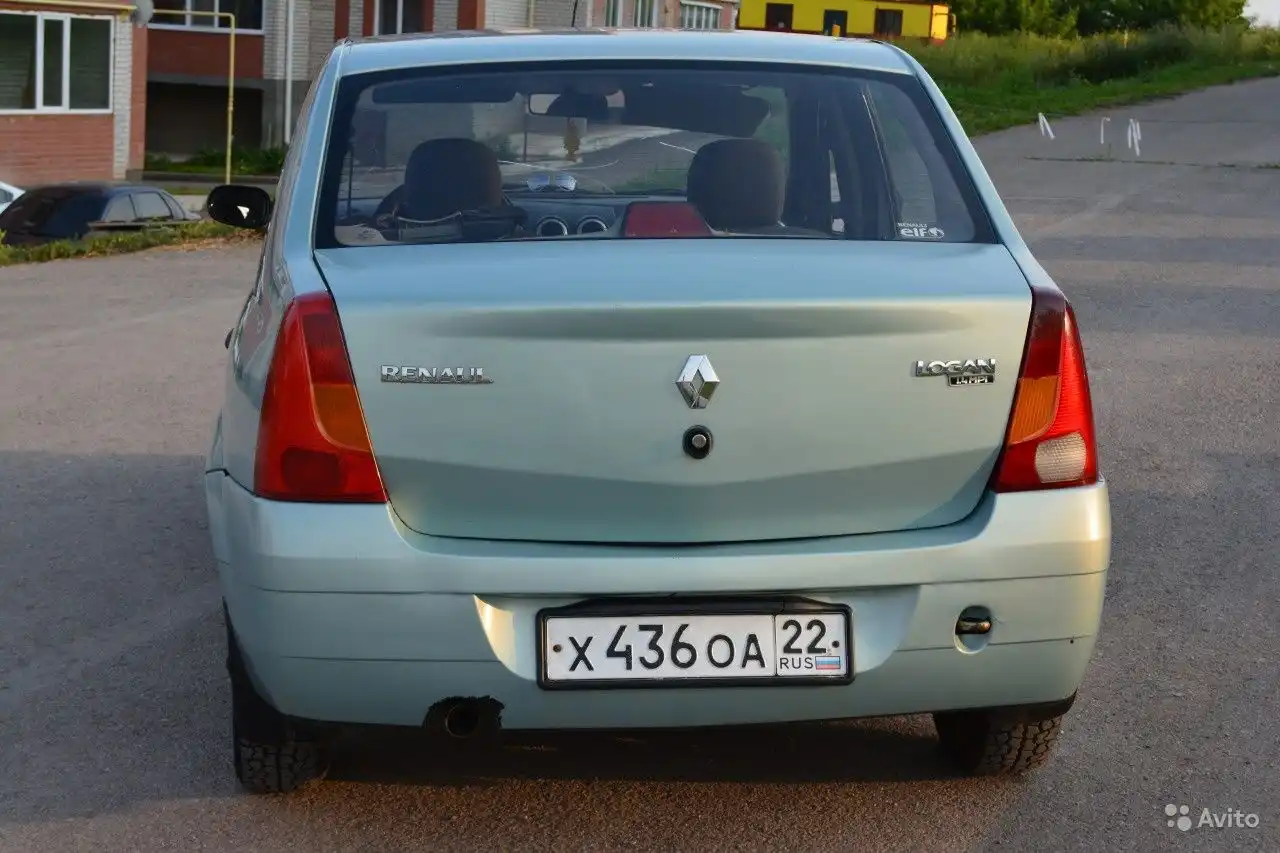 Фото автомобиля RENAULT LOGAN, 2008 — госномер А055ВВ763. Цвет: СВЕТЛО-ЗЕЛЕНЫЙ