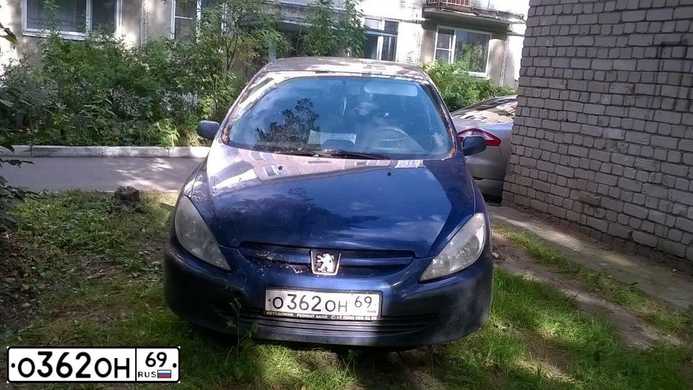 Фото автомобиля PEUGEOT 307, 2003 — госномер О362ОН69. Цвет: синий