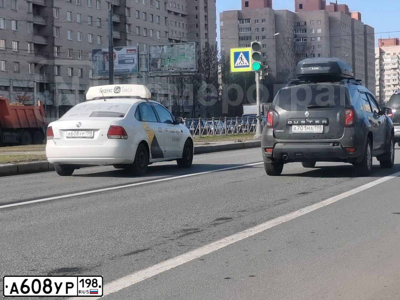 Фото автомобиля VOLKSWAGEN POLO, 2014 — госномер К257СО147. Цвет: Белый