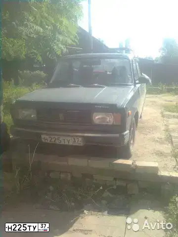 Фото автомобиля LADA 2105, 2005 — госномер Н225ТУ37. Цвет: Сине-зеленый