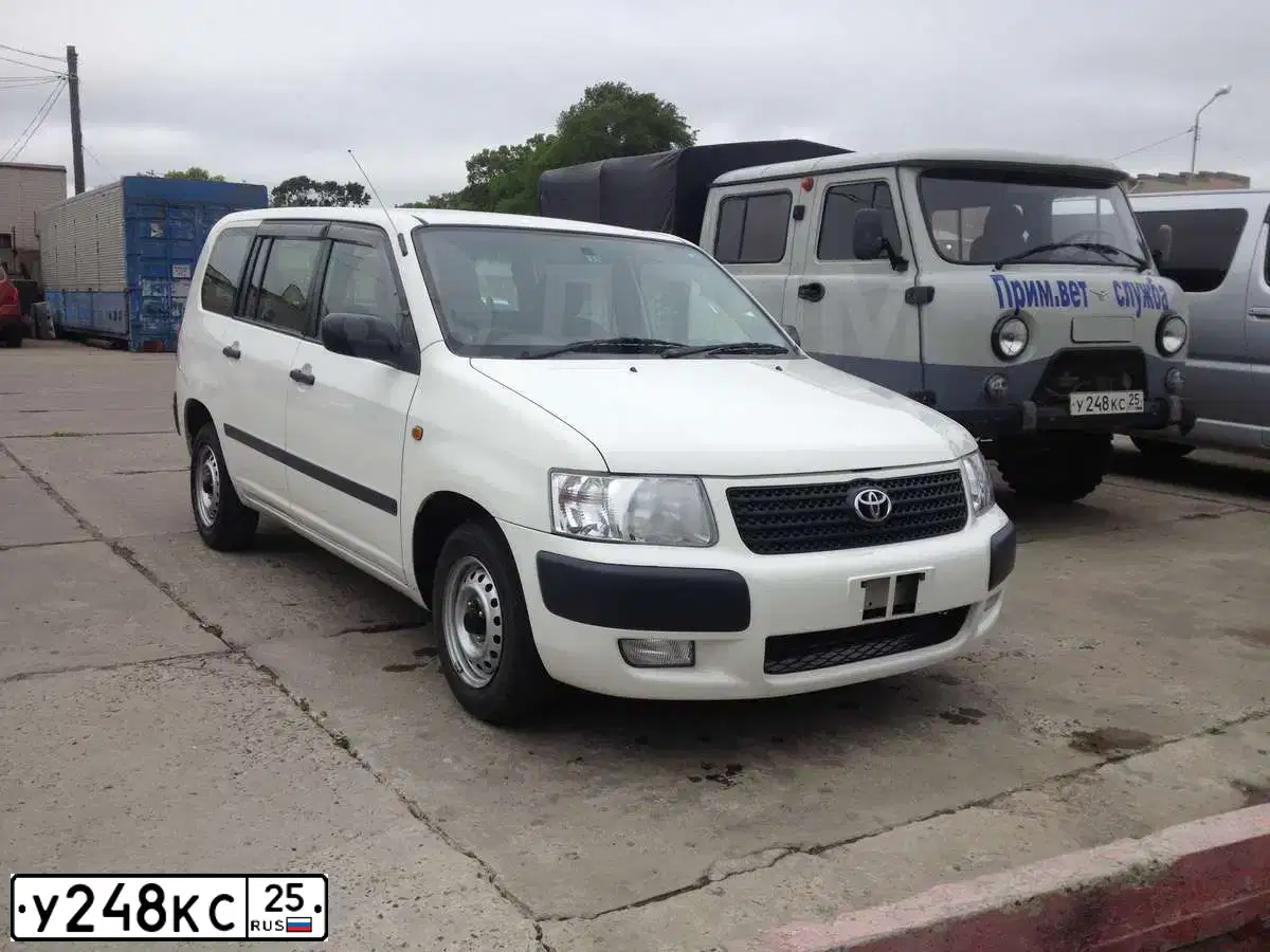 Фото автомобиля UAZ 3909, 2007 — госномер У248КС25. Цвет: СЕРЫЙ