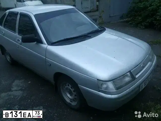 Фото автомобиля LADA 2112, 2006 — госномер В131ЕА73. Цвет: СВЕТЛО-СЕРЕБРИСТЫЙ МЕТАЛЛ