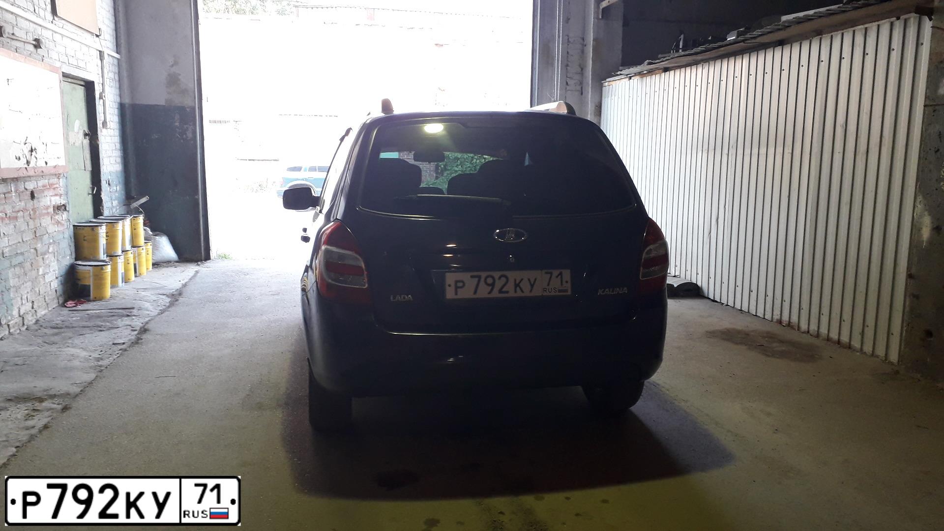 Фото автомобиля LADA KALINA, 2013 — госномер Р428ВУ180. Цвет: Серо-Синий