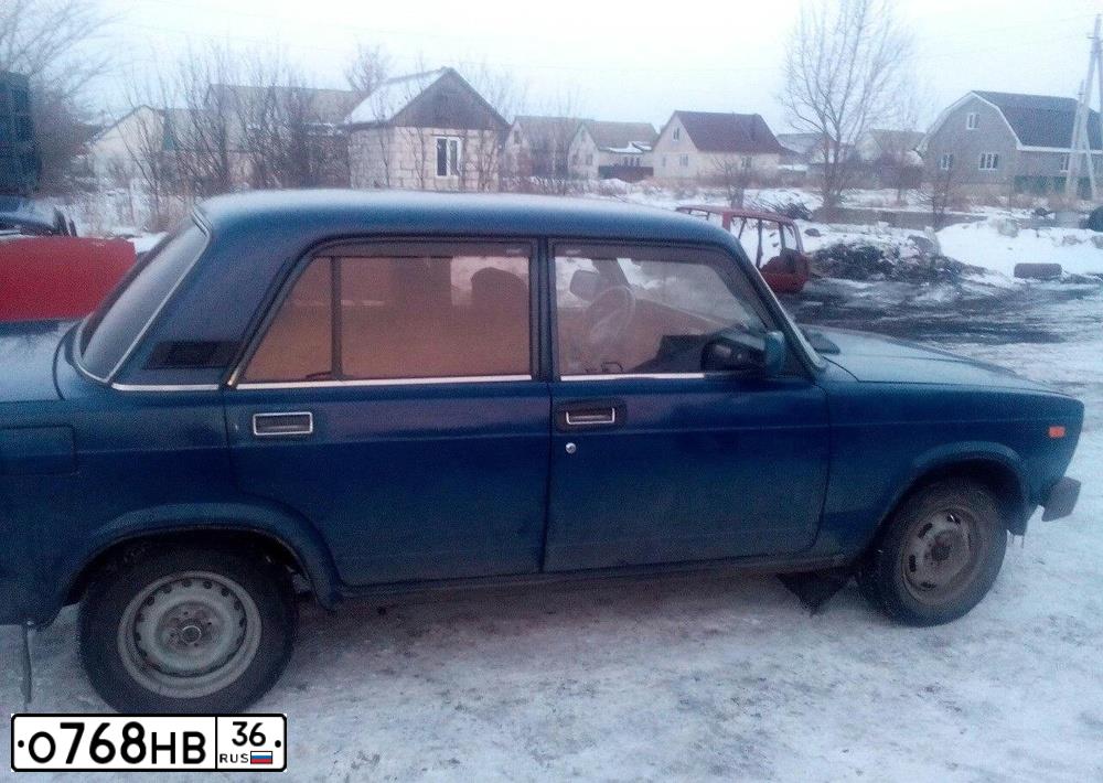 Фото автомобиля LADA 2108 SAMARA, 1988 — госномер У997ТХ36. Цвет: КРАСНЫЙ