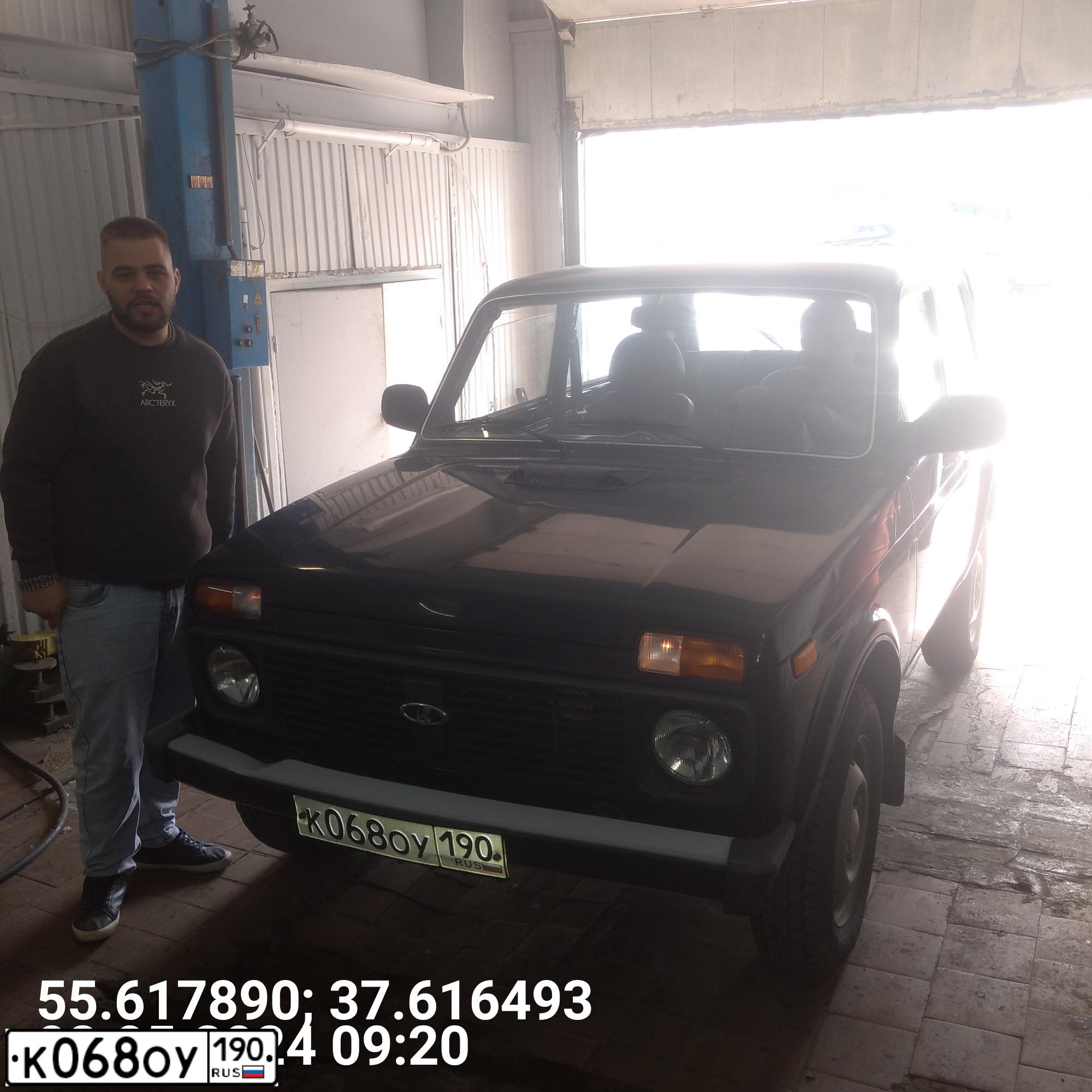 Фото автомобиля LADA 2121 NIVA, 2011 — госномер О866ОС71. Цвет: ЗЕЛЕНЫЙ ТЕМНЫЙ