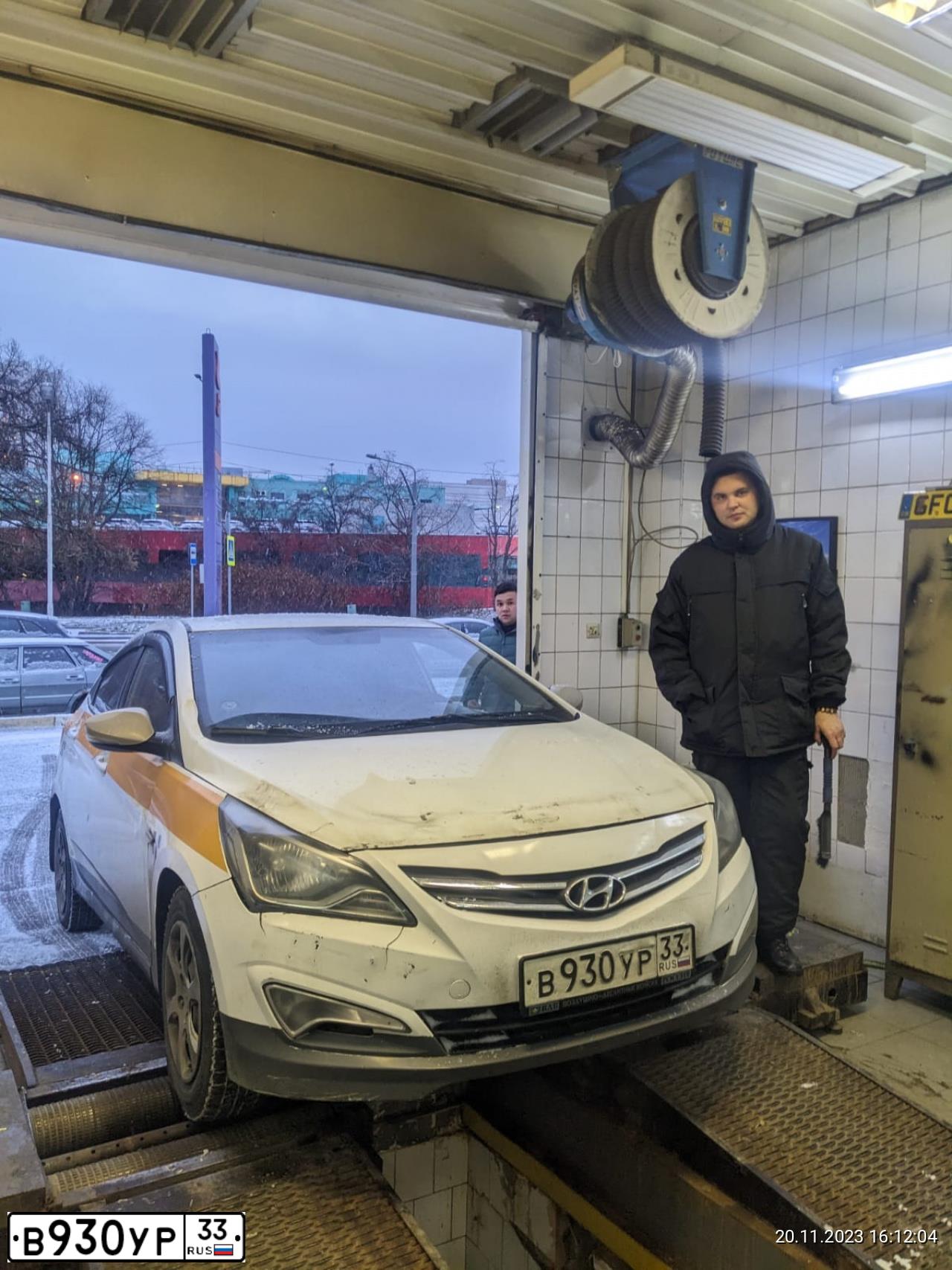 Фото автомобиля HYUNDAI SOLARIS, 2016 — госномер А191ХВ797. Цвет: БЕЛЫЙ ЖЕЛТЫЙ СЕРЫЙ