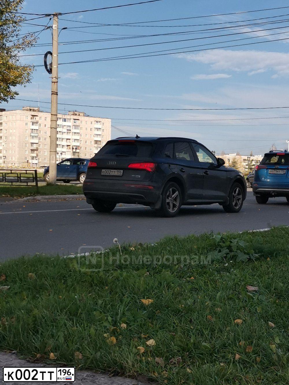 Фото автомобиля LADA 2104 LADA, 1991 — госномер К002ТТ196. Цвет: Белый