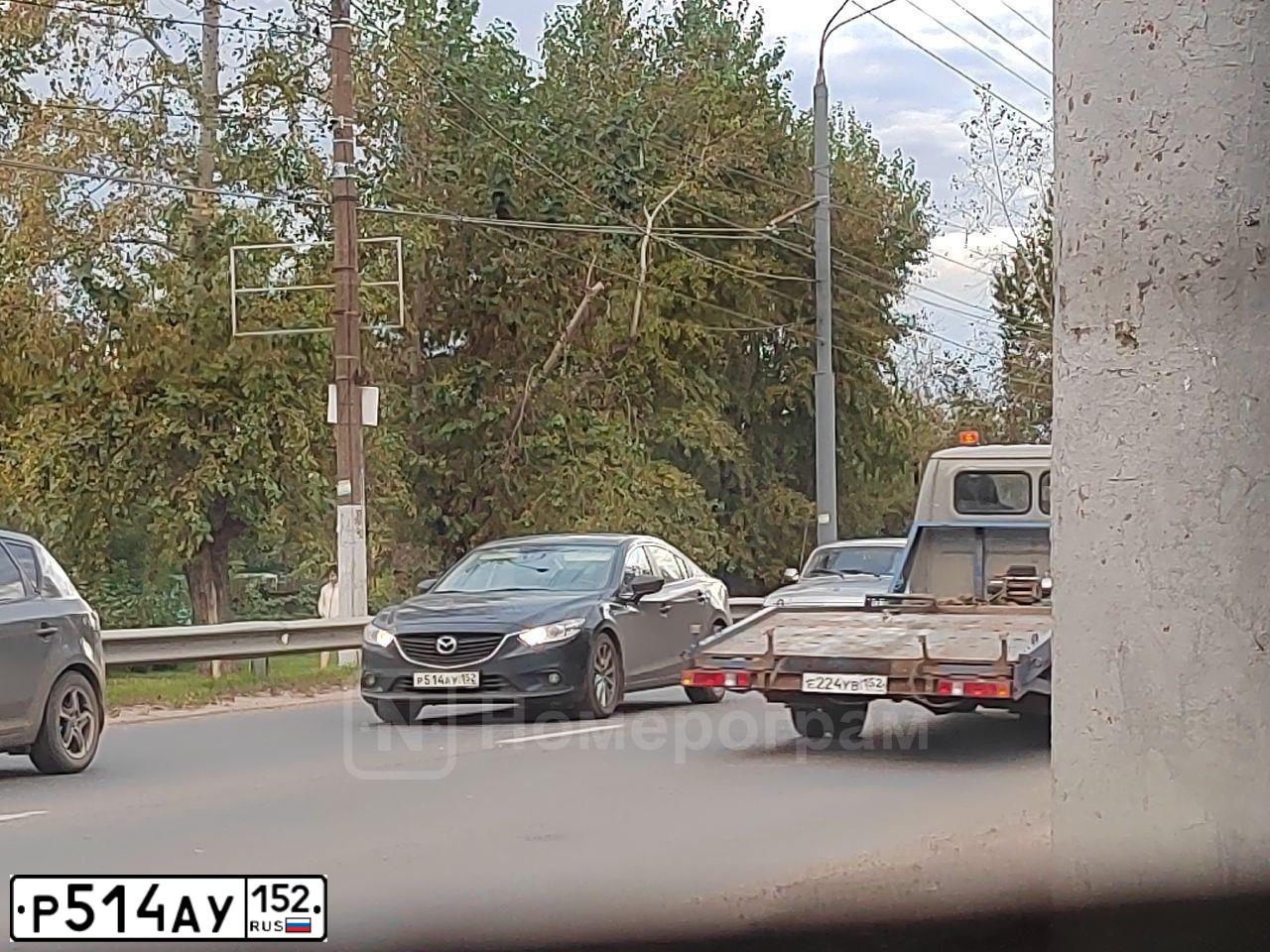 Фото автомобиля MAZDA 6, 2017 — госномер У602ТА152. Цвет: синий