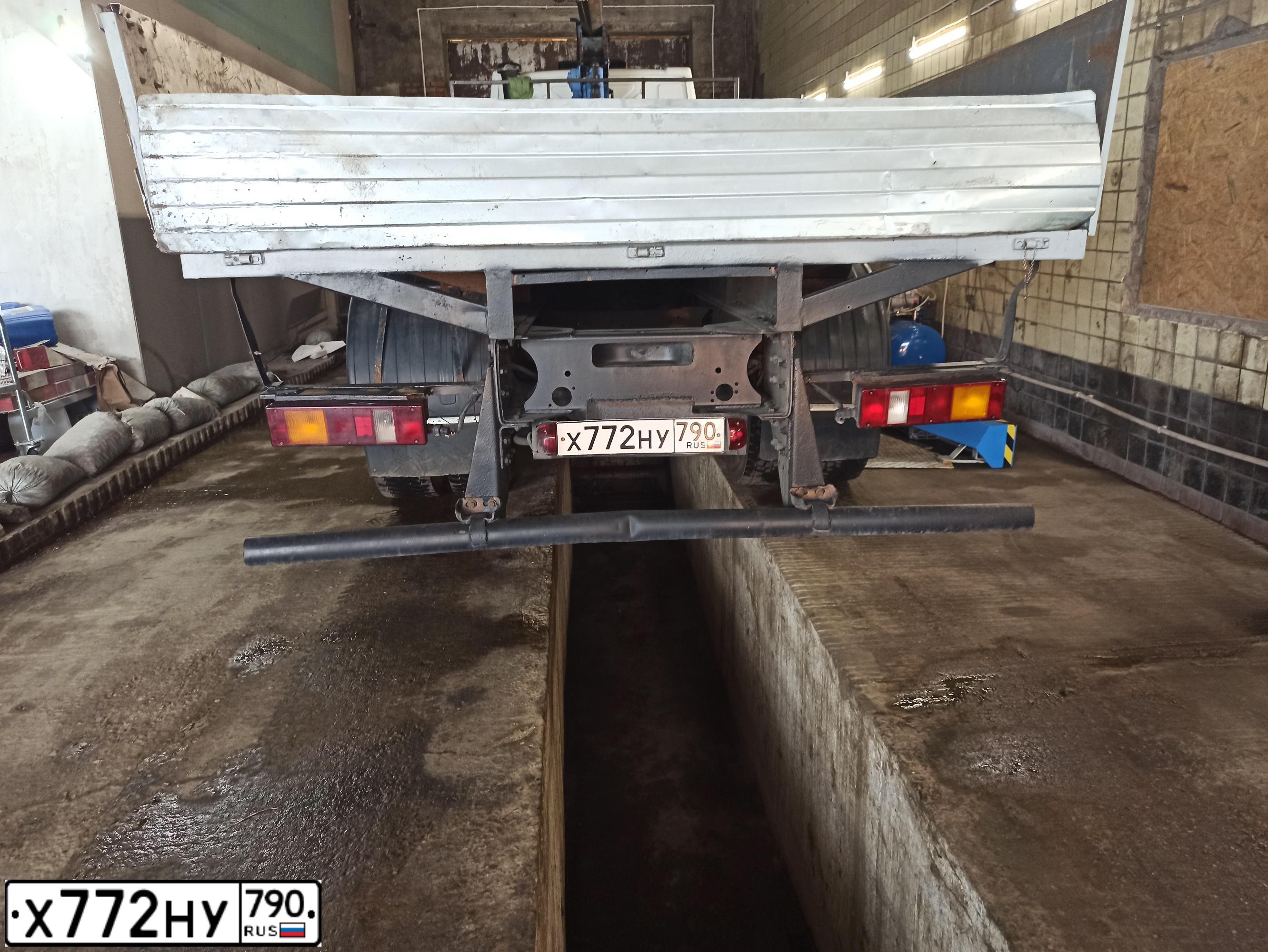 Фото автомобиля БЕЗ МАРКИ FTDKK-1, 2008 — госномер У806СТ43. Цвет: Белый