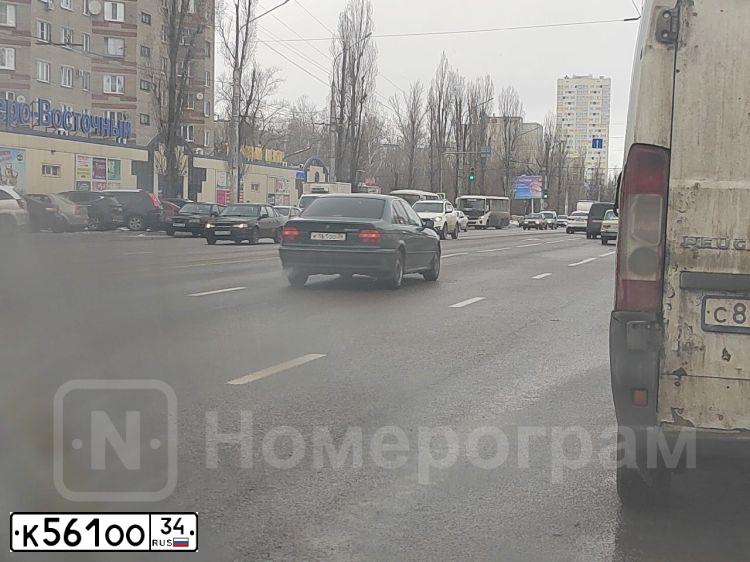 Фото автомобиля HYUNDAI ELANTRA, 2007 — госномер К561ОО34. Цвет: СИНИЙ