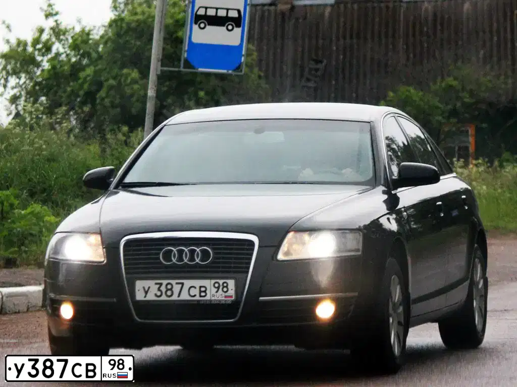 Фото автомобиля AUDI A6, 2006 — госномер М052РР21