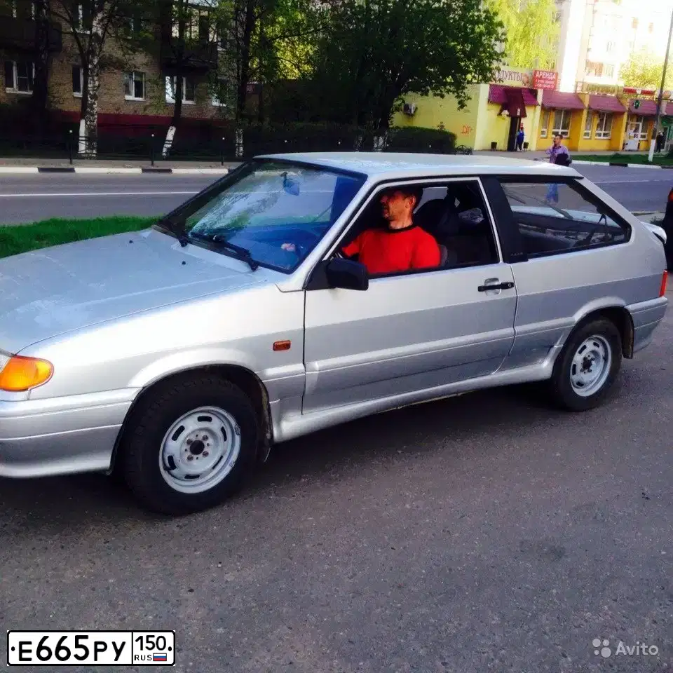 Фото автомобиля CHEVROLET AVEO, 2014 — госномер С633МА750. Цвет: СЕРЕБРИСТЫЙ МЕТАЛЛИК